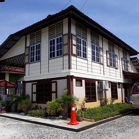 Teratak Opah Kamunting Hotel Taiping Exterior photo